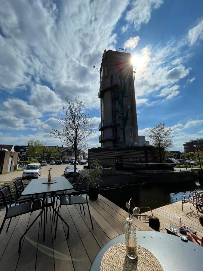B&B De Tulpentoren Roelofarendsveen Exteriér fotografie